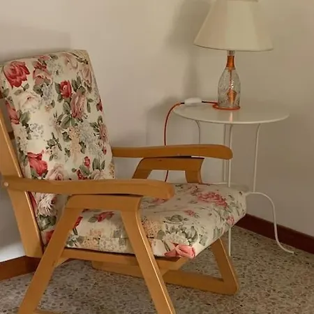 Bright And Cosy Flat Near Large Park - Free Parking Spaces Nearby / Appreciated By Guests / Excellent Location Appartement