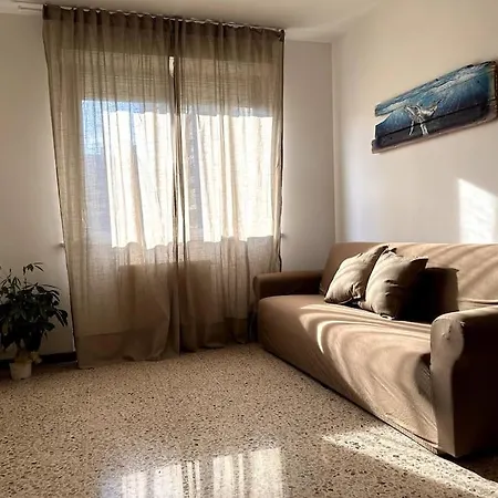 Bright And Cosy Flat Near Large Park - Free Parking Spaces Nearby / Appreciated By Guests / Excellent Location Lejlighed *