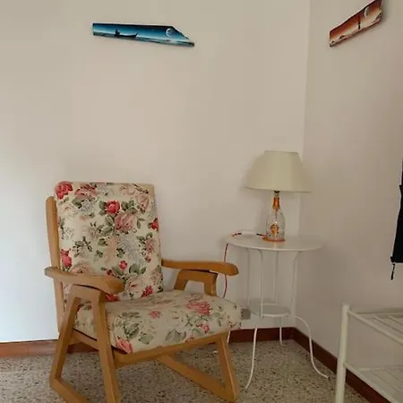 Appartement Bright And Cosy Flat Near Large Park - Free Parking Spaces Nearby / Appreciated By Guests / Excellent Location *