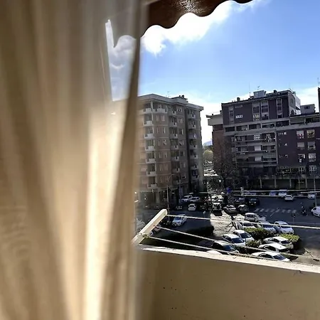 Bright And Cosy Flat Near Large Park - Free Parking Spaces Nearby / Appreciated By Guests / Excellent Location Lejlighed