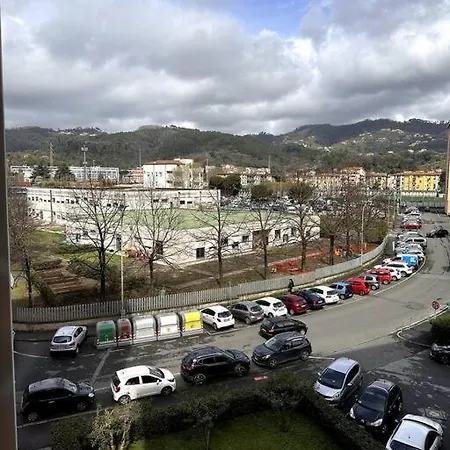 Bright And Cosy Flat Near Large Park - Free Parking Spaces Nearby / Appreciated By Guests / Excellent Location لا سبيتسْيا